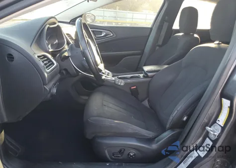 2015 Chrysler 200 Limited z USA, uszkodzony, nr VIN 1C3CCCAB3FN718616